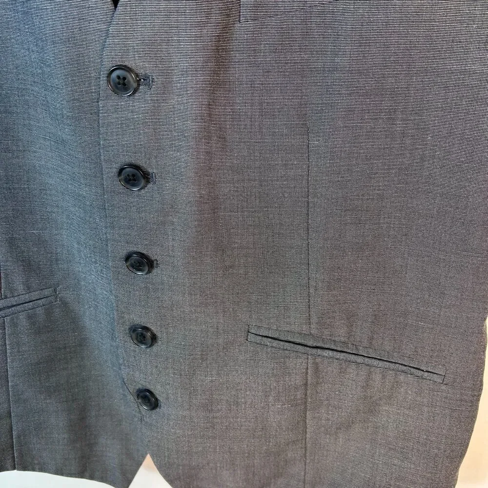 H&M Men's Gray Classic 5 Button-Front Waistcoat Suit Vest Size 42R